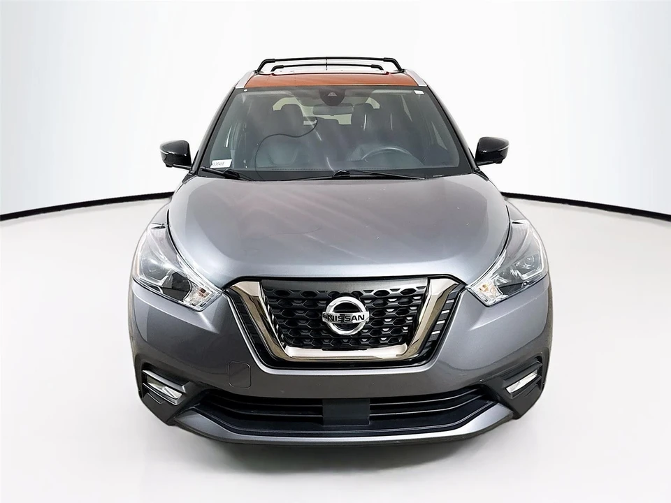 2020 Nissan Kicks - Image 2 of 21