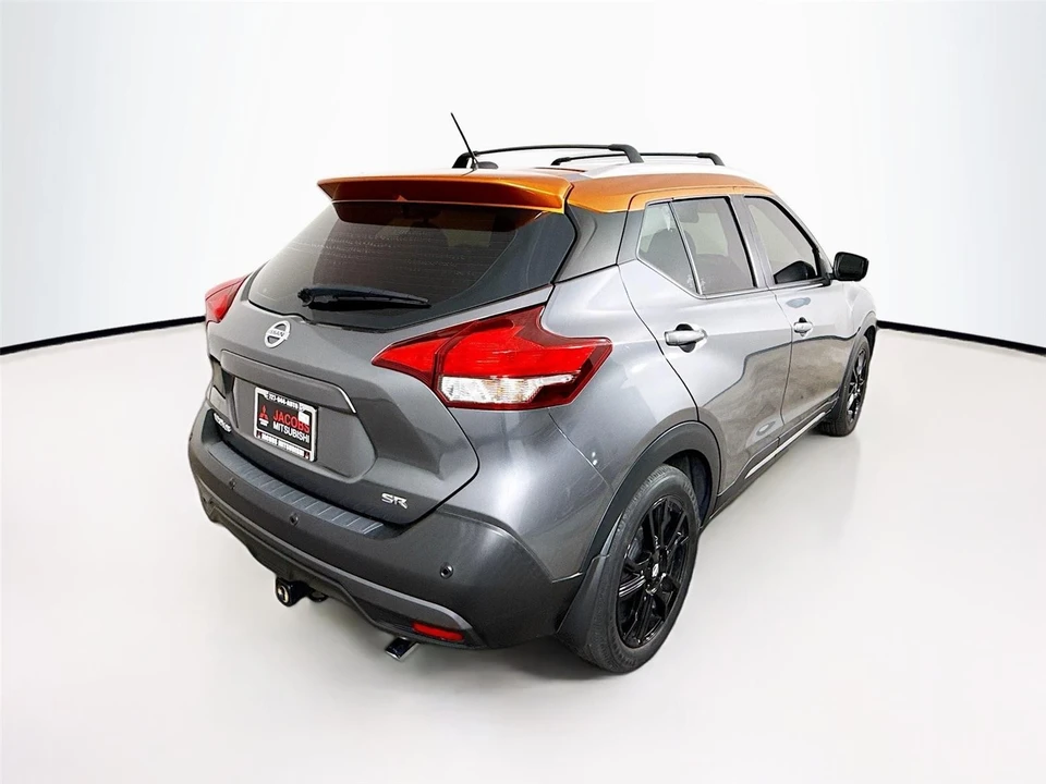 2020 Nissan Kicks - Image 3 of 14