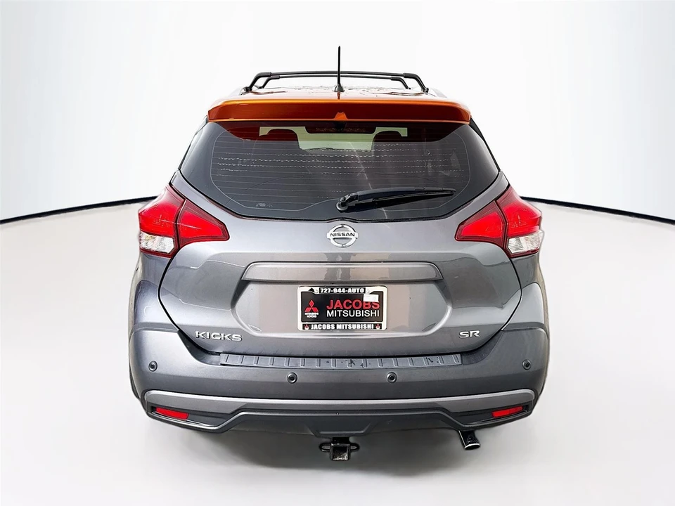 2020 Nissan Kicks - Image 6 of 21