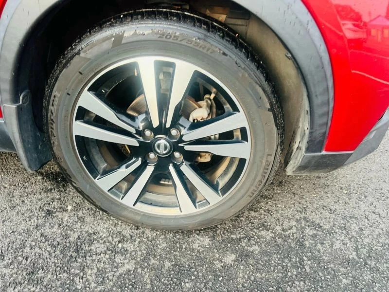 2020 Nissan Kicks - Image 5 of 12