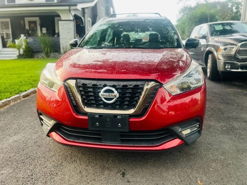 2020 Nissan Kicks - Image 2 of 12
