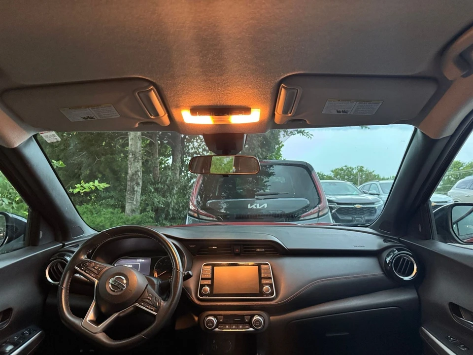 2020 Nissan Kicks - Image 29 of 31