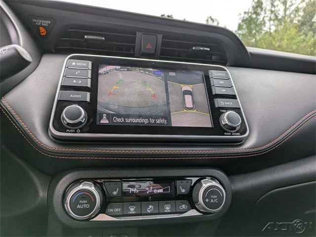 2020 Nissan Kicks - Image 20 of 21