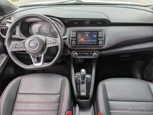 2020 Nissan Kicks - Image 15 of 21