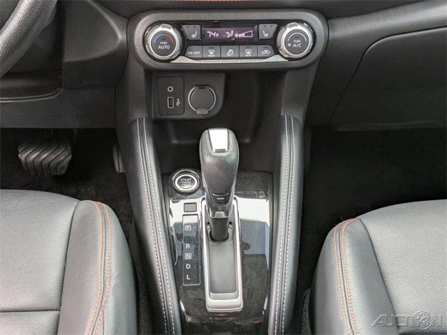 2020 Nissan Kicks - Image 19 of 21