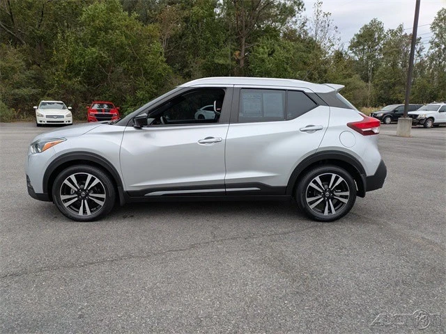 2020 Nissan Kicks - Image 7 of 12