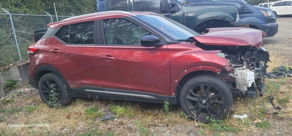 2020 Nissan Kicks - Image 3 of 8