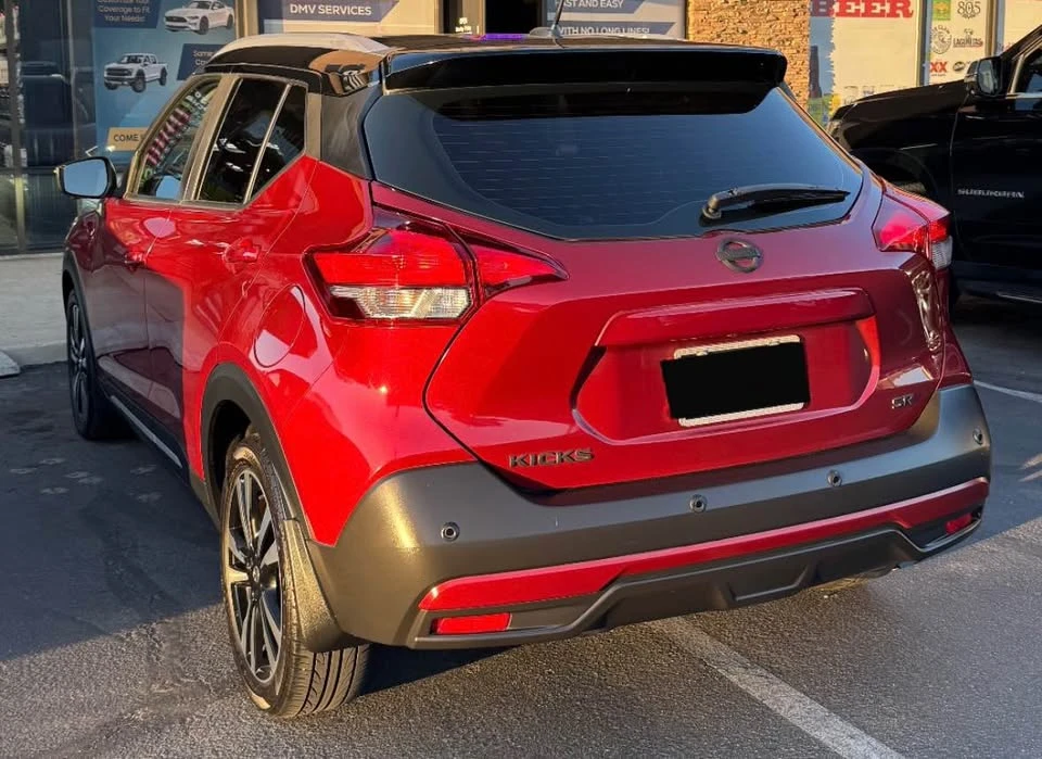 2020 Nissan Kicks - Image 3 of 6