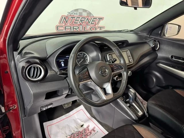 2020 Nissan Kicks - Image 10 of 12