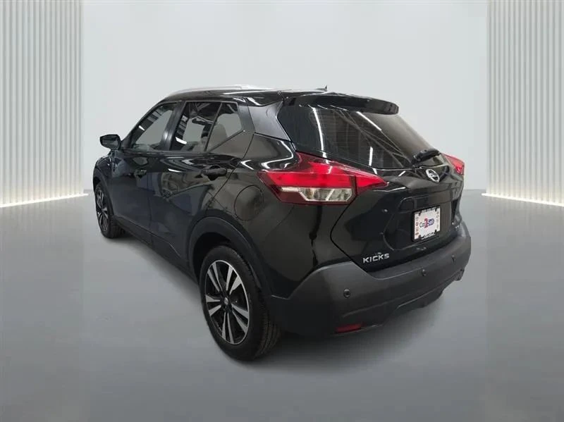 2020 Nissan Kicks - Image 3 of 12
