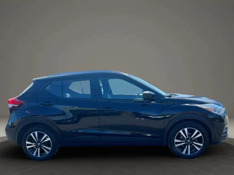 2020 Nissan Kicks - Image 4 of 12