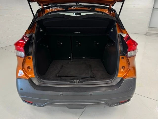 2020 Nissan Kicks - Image 9 of 12