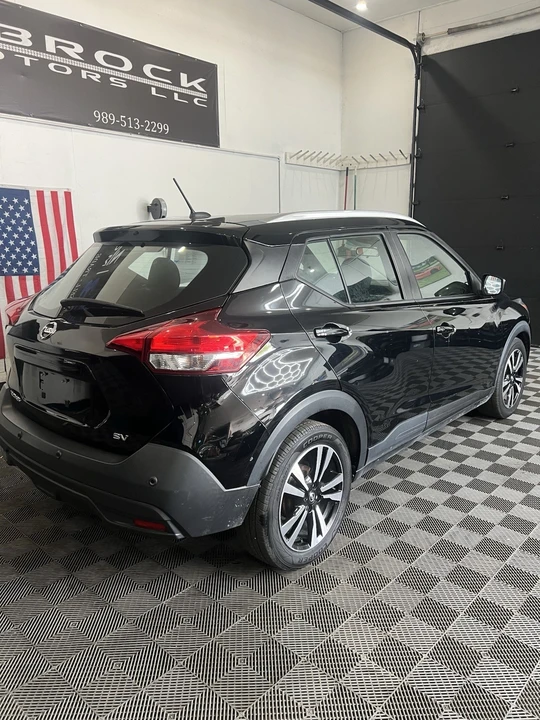 2020 Nissan Kicks - Image 5 of 10