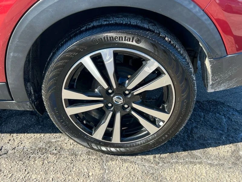 2020 Nissan Kicks - Image 9 of 12