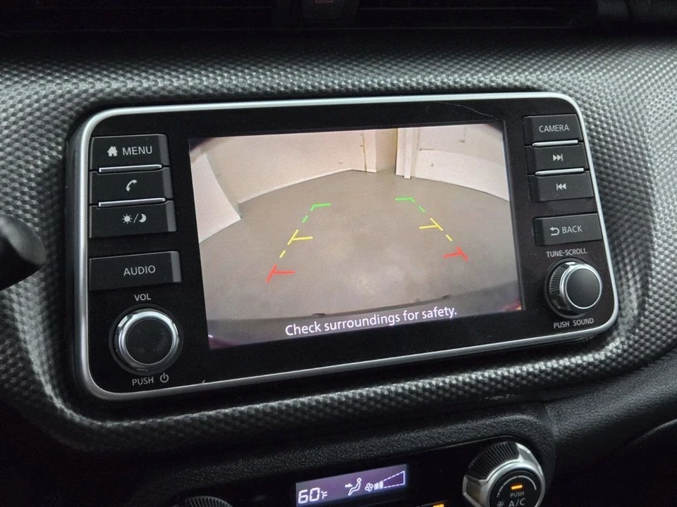 2020 Nissan Kicks - Image 17 of 20
