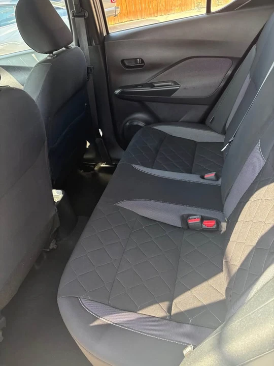 2020 Nissan Kicks - Image 5 of 6