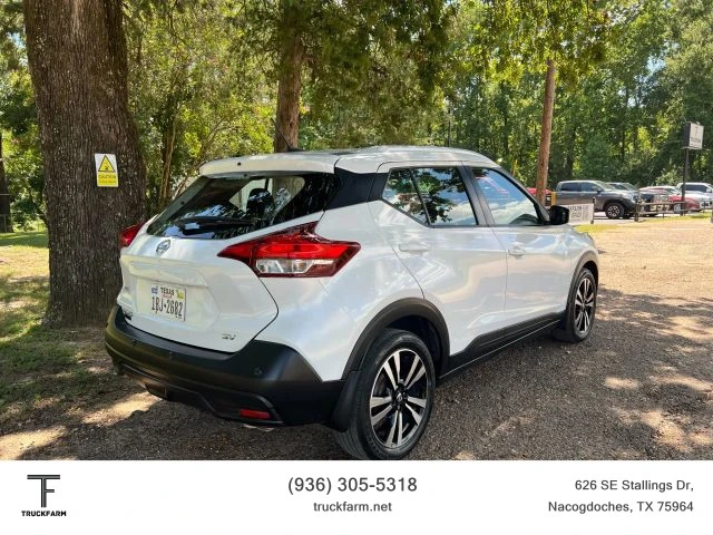 2020 Nissan Kicks - Image 6 of 15