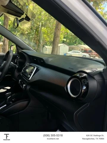 2020 Nissan Kicks - Image 7 of 15