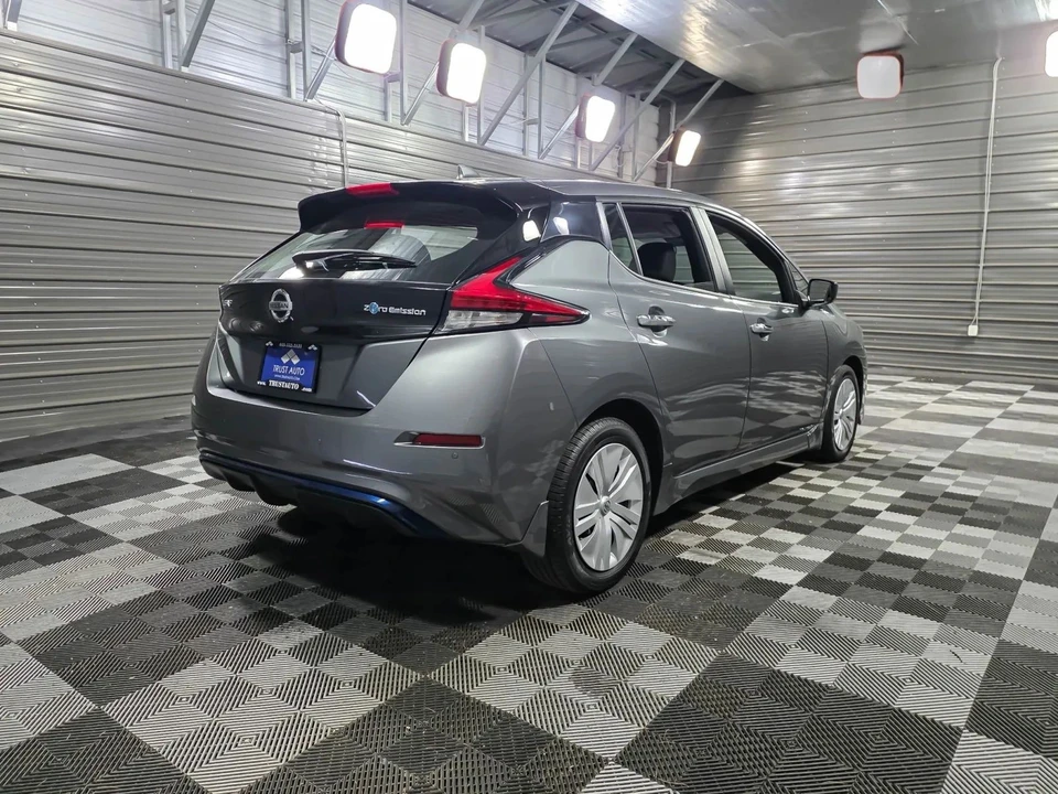 2020 Nissan Leaf - Image 5 of 12