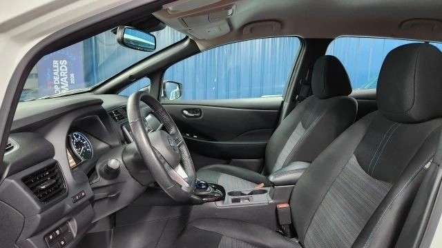 2020 Nissan Leaf - Image 7 of 12