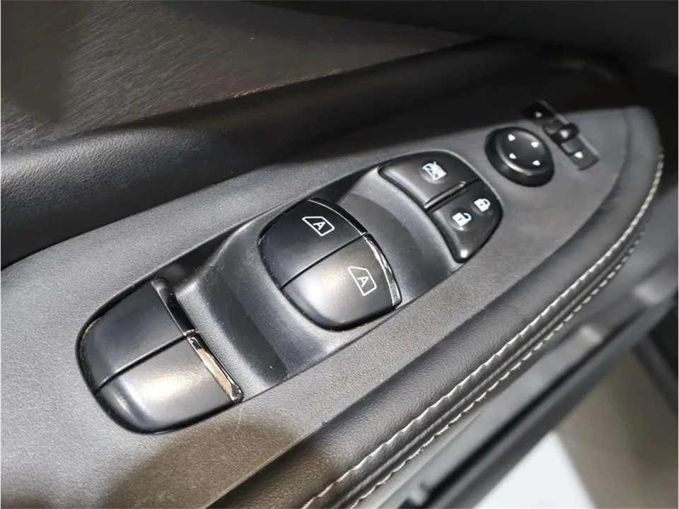 2020 Nissan Murano 3rd Gen - Image 11 of 31