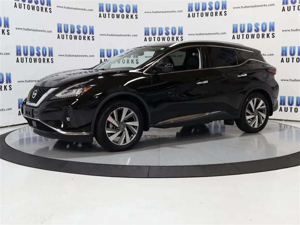 2020 Nissan Murano 3rd Gen - Image 2 of 31
