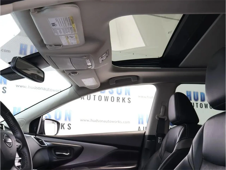 2020 Nissan Murano 3rd Gen - Image 24 of 31