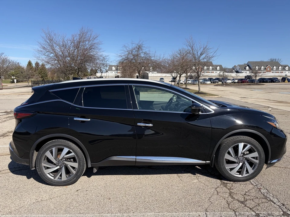 2020 Nissan Murano 3rd Gen - Image 2 of 13