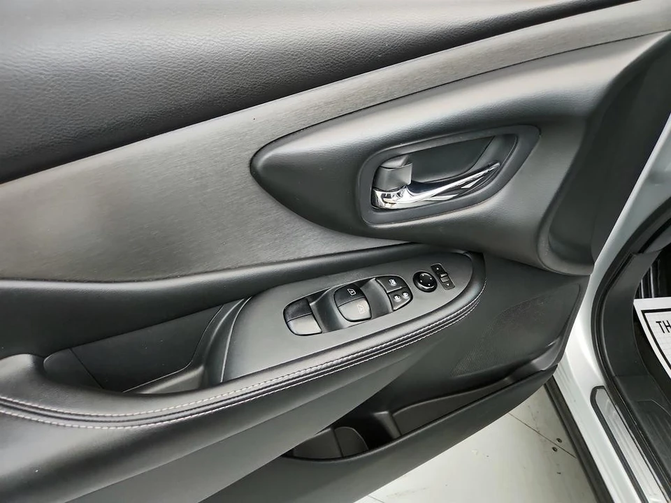 2020 Nissan Murano 3rd Gen - Image 20 of 21