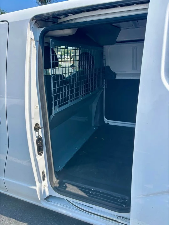 2020 Nissan NV - Image 4 of 7