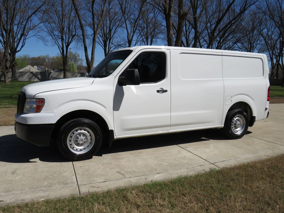 2020 Nissan NV1500 - Image 3 of 12