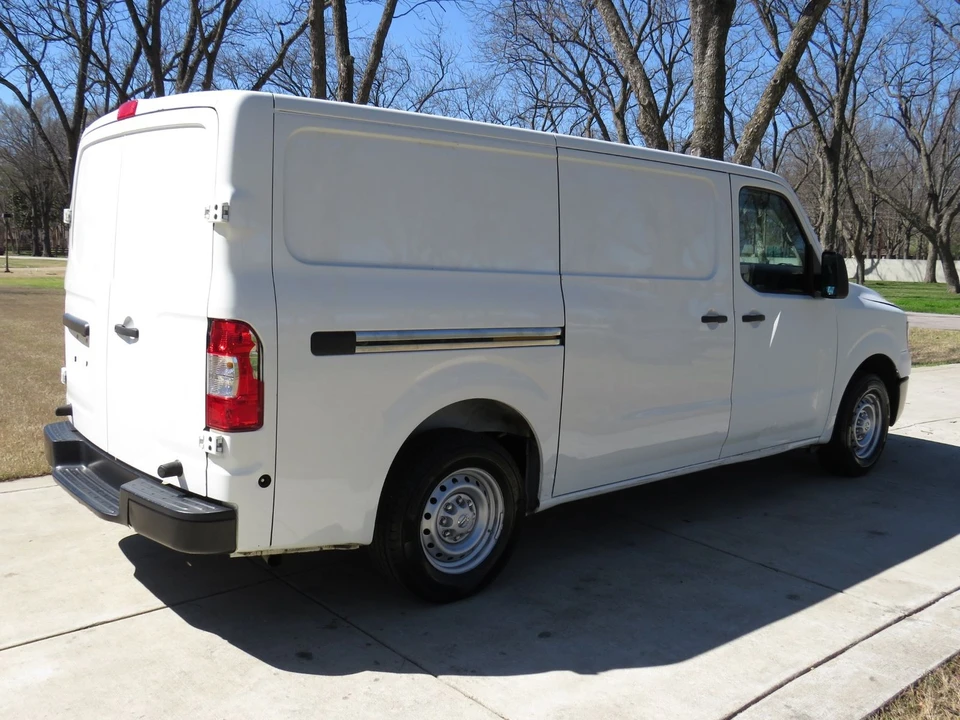 2020 Nissan NV1500 - Image 8 of 12