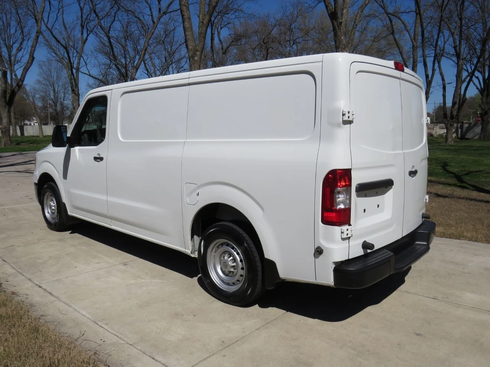 2020 Nissan NV1500 - Image 6 of 12