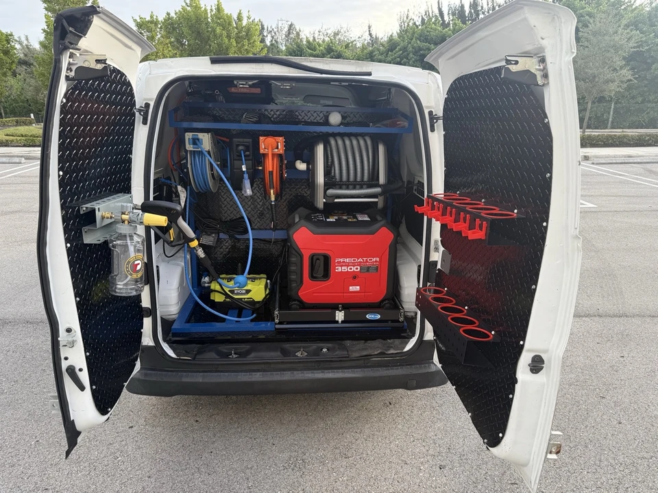 2020 Nissan NV1500 - Image 2 of 21