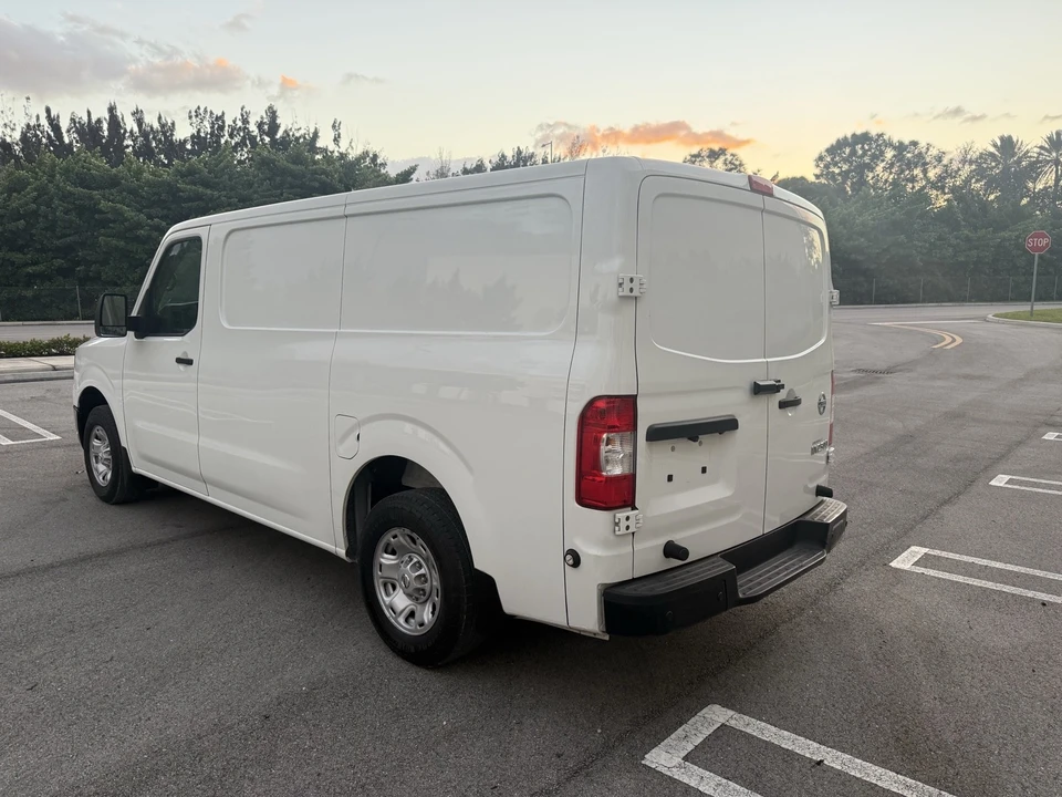 2020 Nissan NV2500 - Image 5 of 21