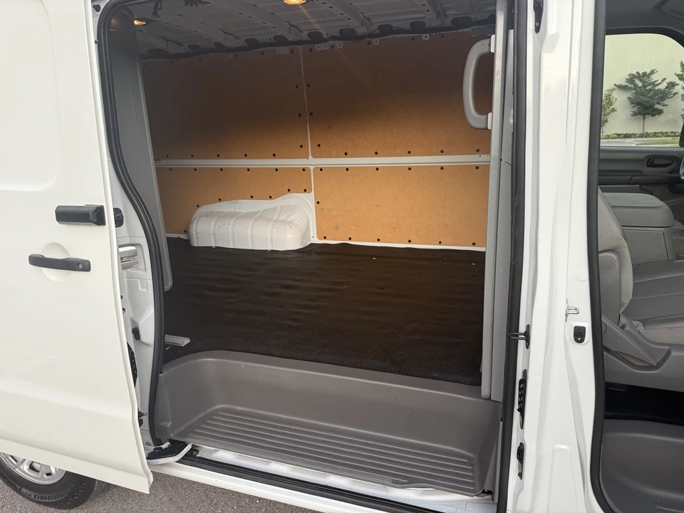 2020 Nissan NV2500 - Image 14 of 21
