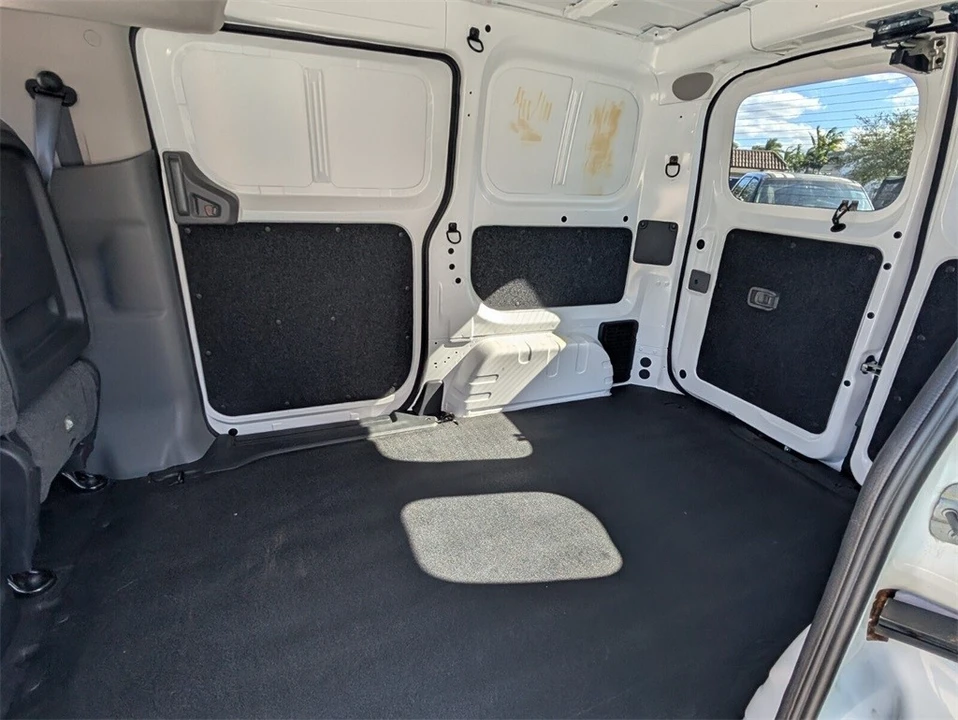 2020 Nissan NV - Image 12 of 12