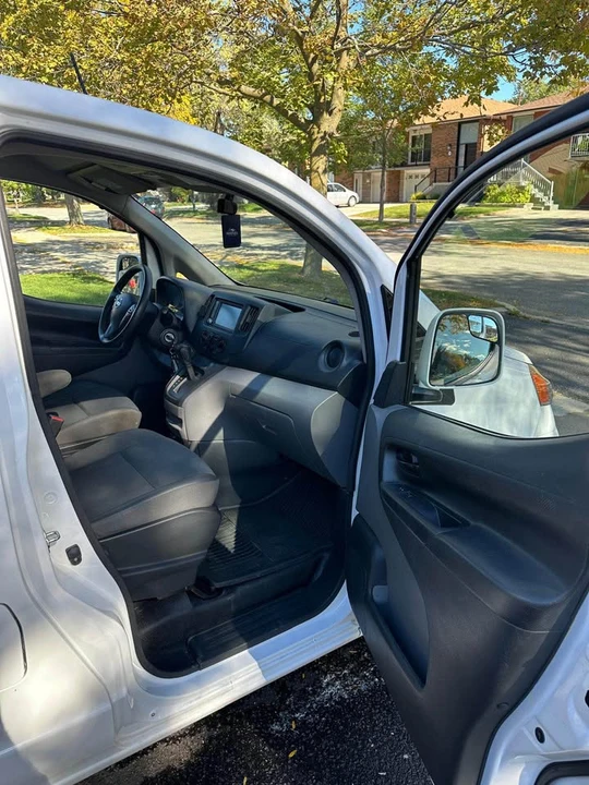 2020 Nissan NV - Image 4 of 13