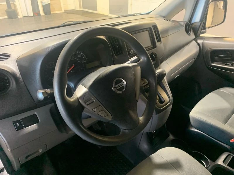 2020 Nissan NV - Image 10 of 12