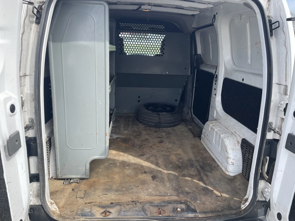 2020 Nissan NV - Image 21 of 21