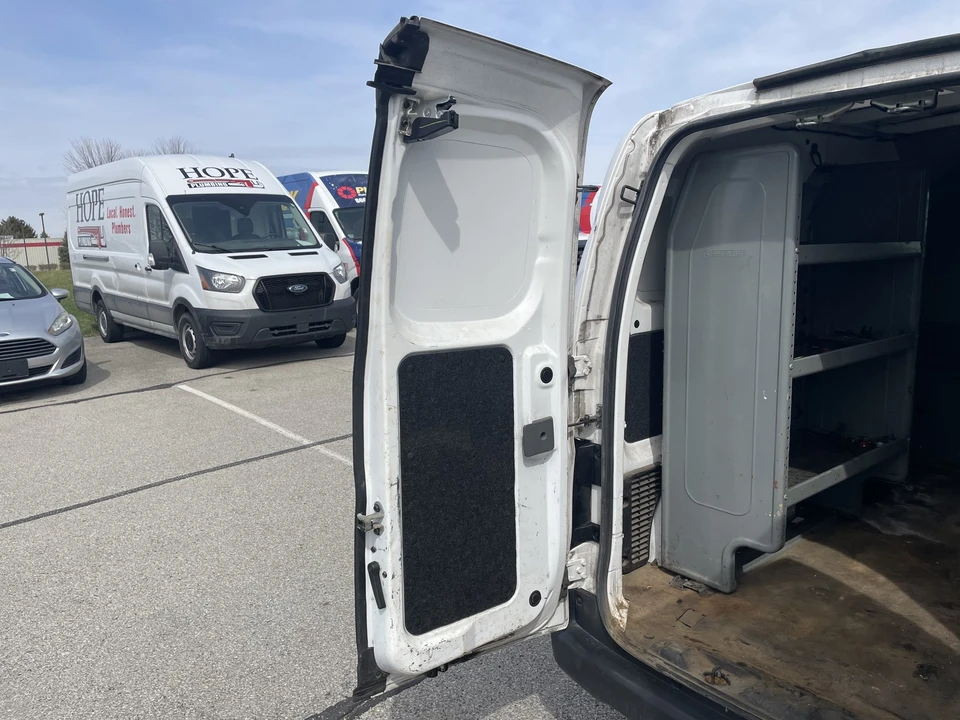 2020 Nissan NV - Image 20 of 21