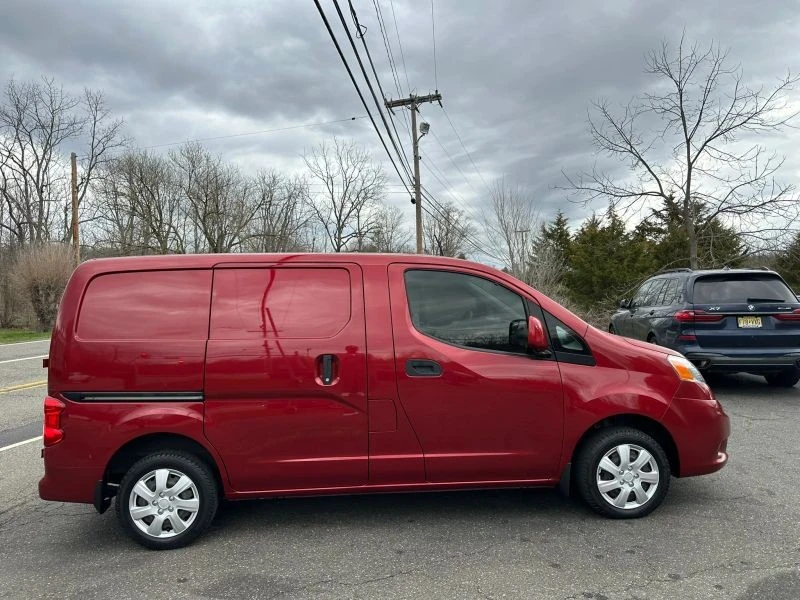 2020 Nissan NV - Image 8 of 12