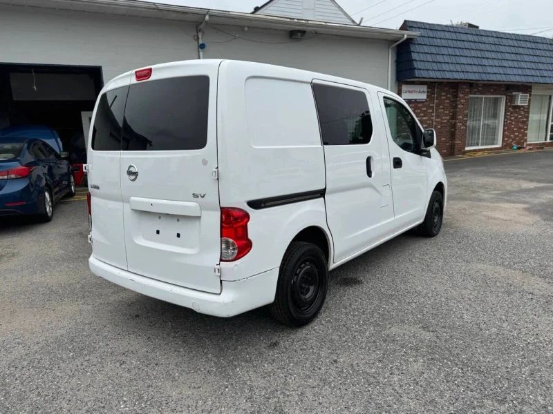 2020 Nissan NV - Image 9 of 12