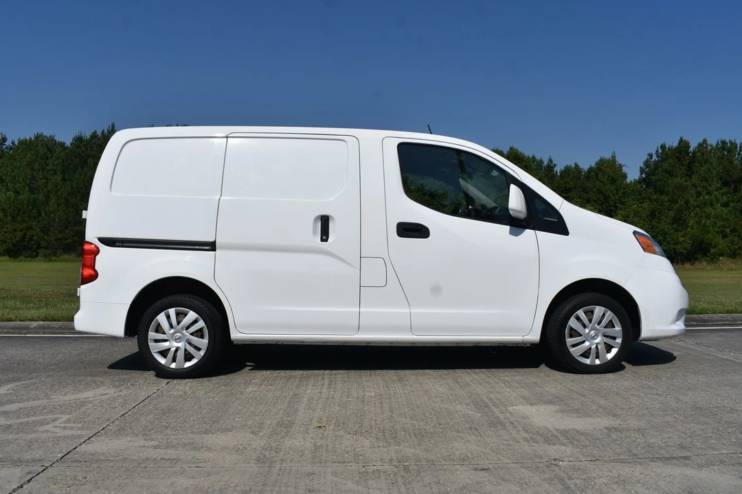 2020 Nissan NV - Image 3 of 12