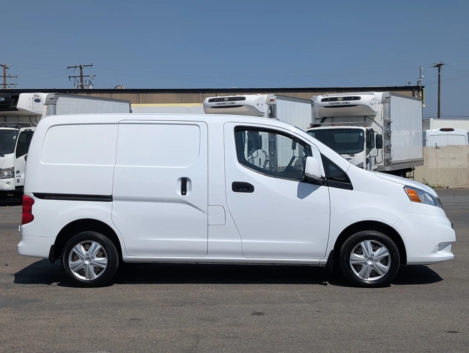 2020 Nissan NV - Image 9 of 12