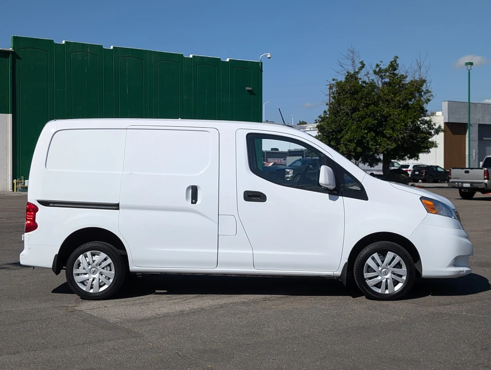 2020 Nissan NV - Image 9 of 12