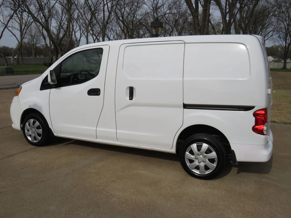 2020 Nissan NV - Image 4 of 12