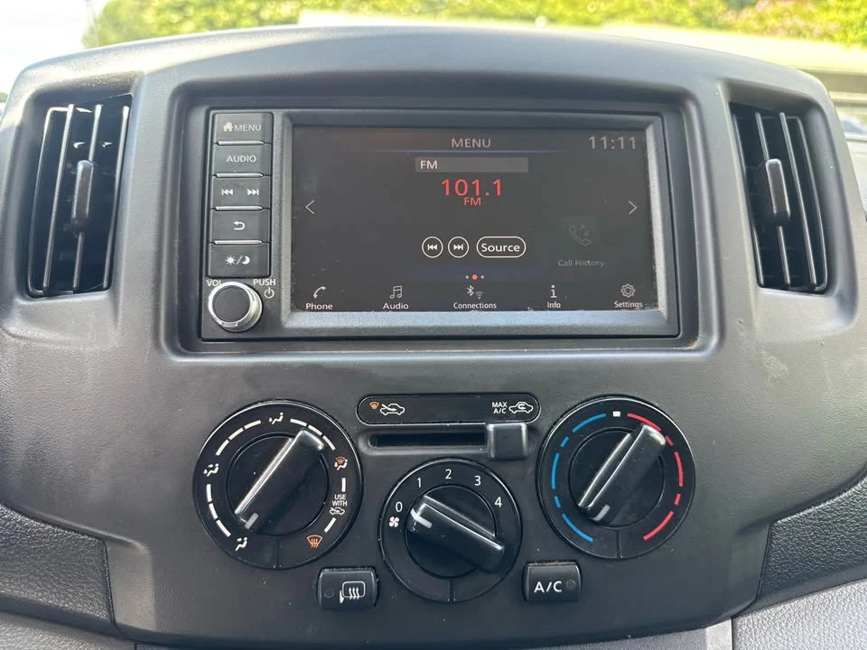 2020 Nissan NV - Image 18 of 20