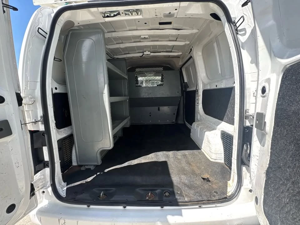 2020 Nissan NV - Image 16 of 20