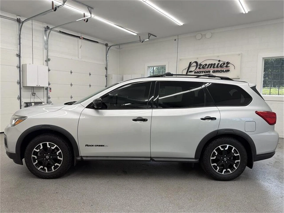 2020 Nissan Pathfinder 4th Gen - Image 8 of 17